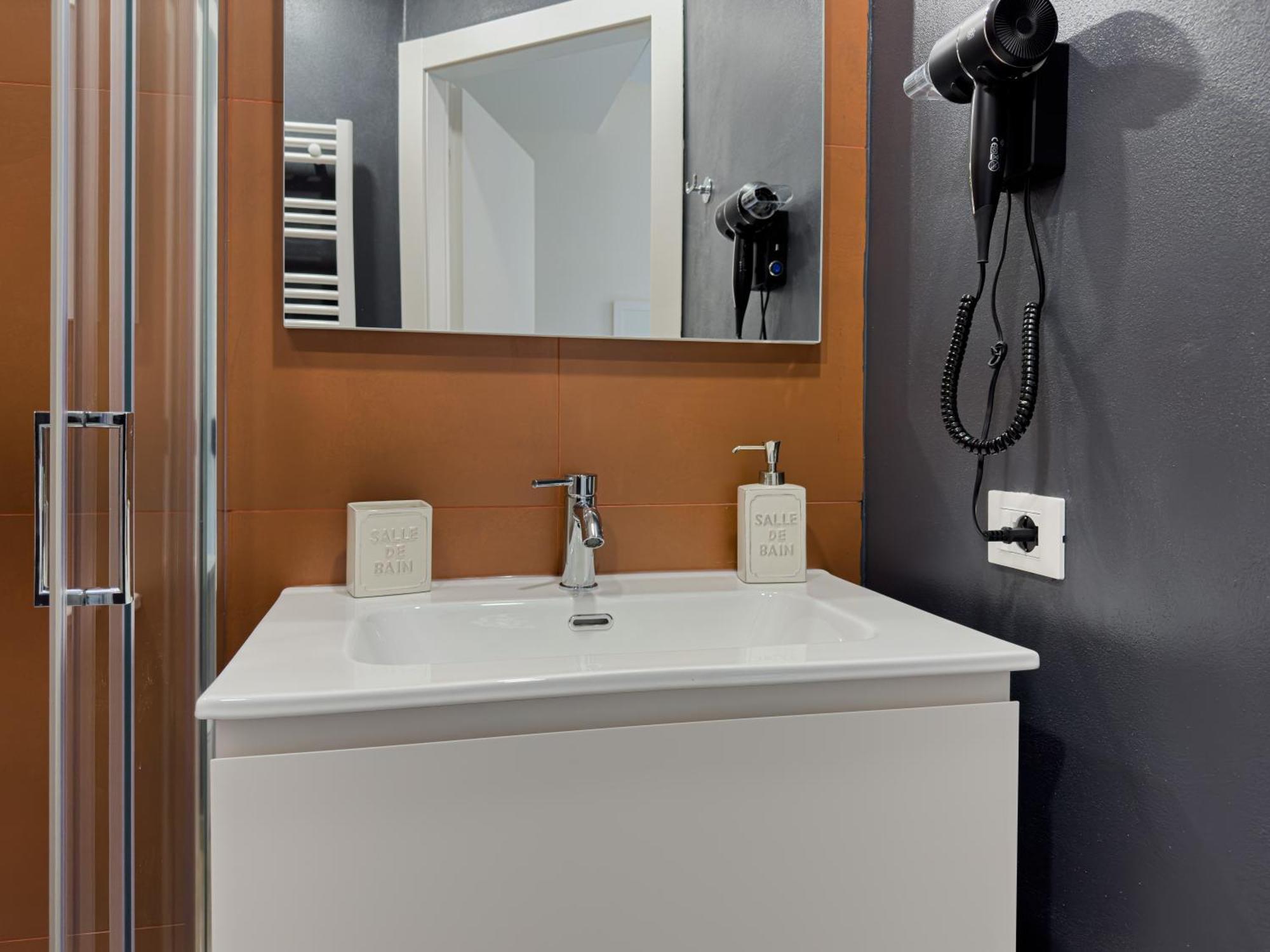 Realkasa Galliera Home & Suites Bologna Luaran gambar