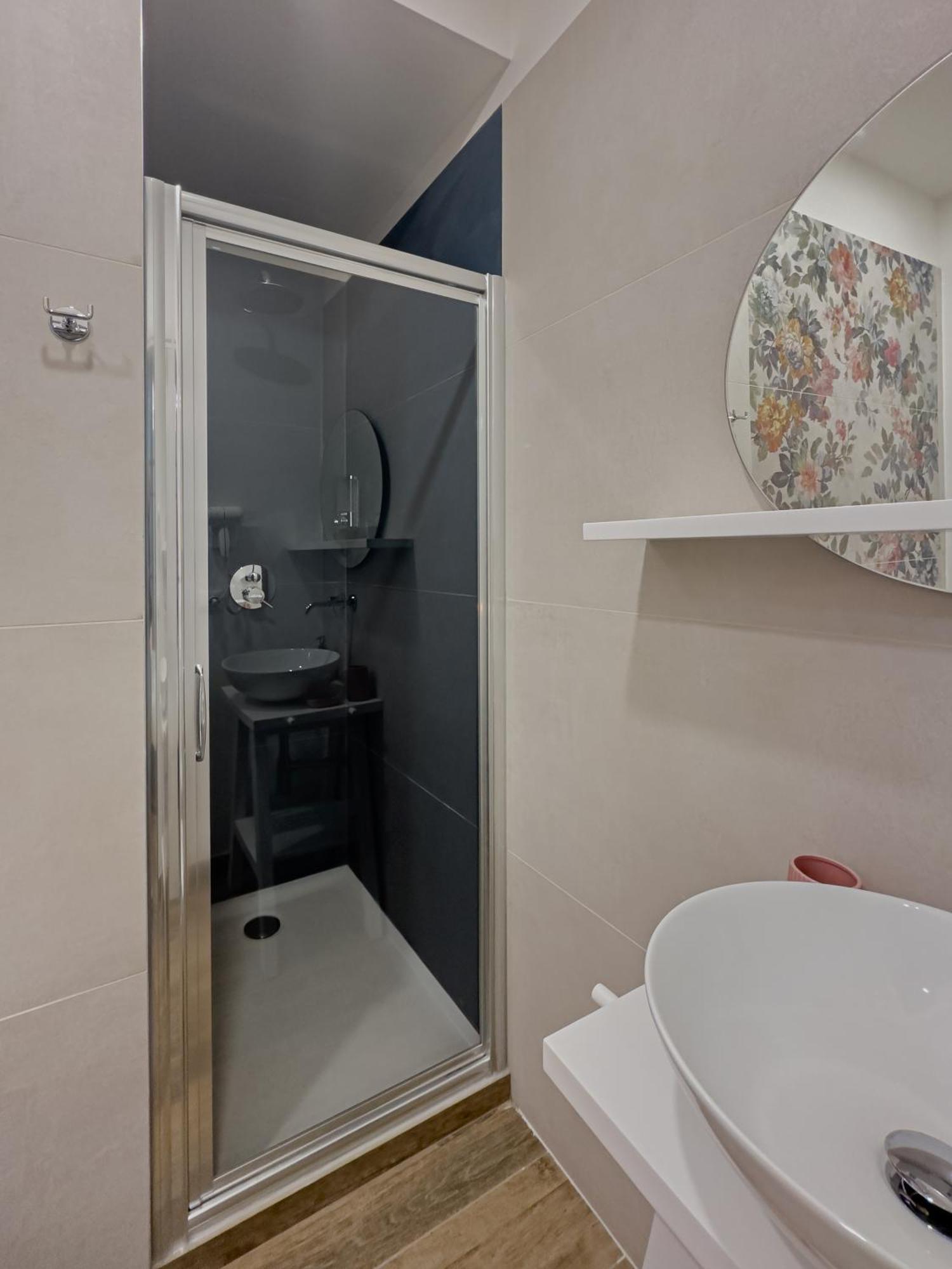 Realkasa Galliera Home & Suites Bologna Luaran gambar